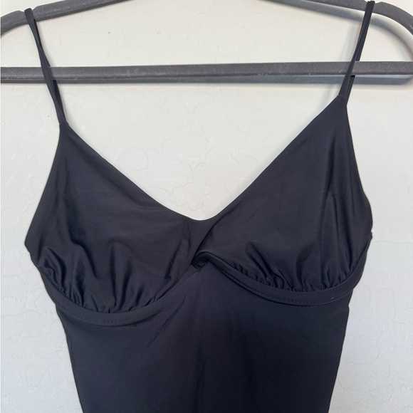 Maaji Blackjack Celine Underwire One-Piece Swimsuit size medium New - Picture 4 of 12